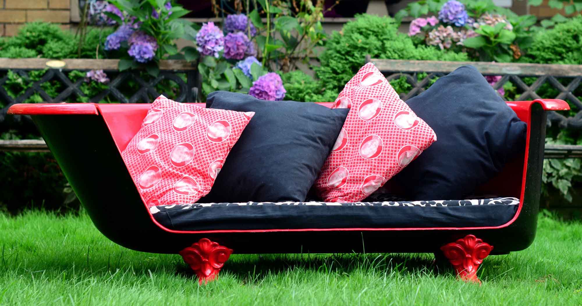 How to Make an Upcycled Vintage Cast Iron Claw-foot Bathtub Sofa